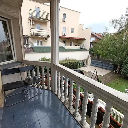 Hostel For Rent 