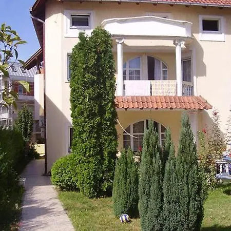 For Rent 